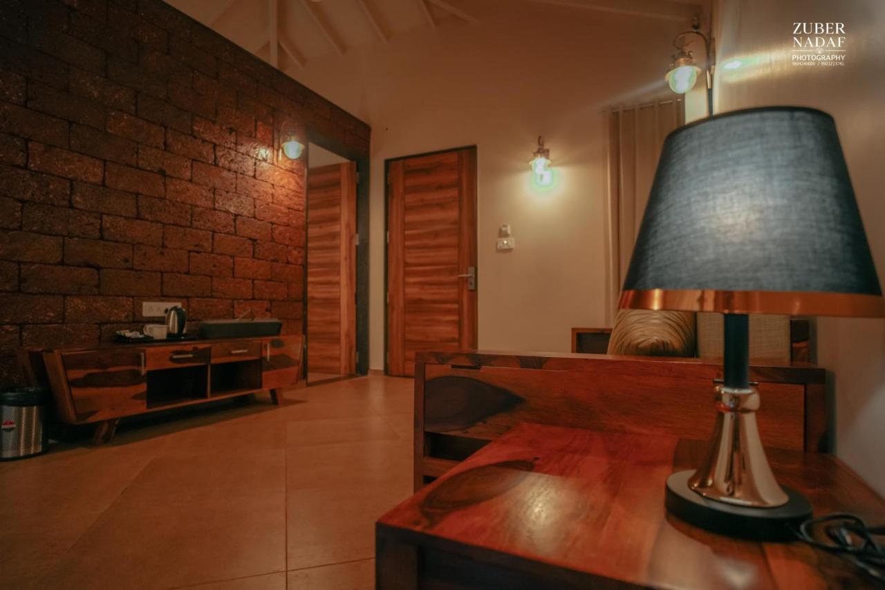 Kireina Wellness Resort Koynanagar Exteriör bild