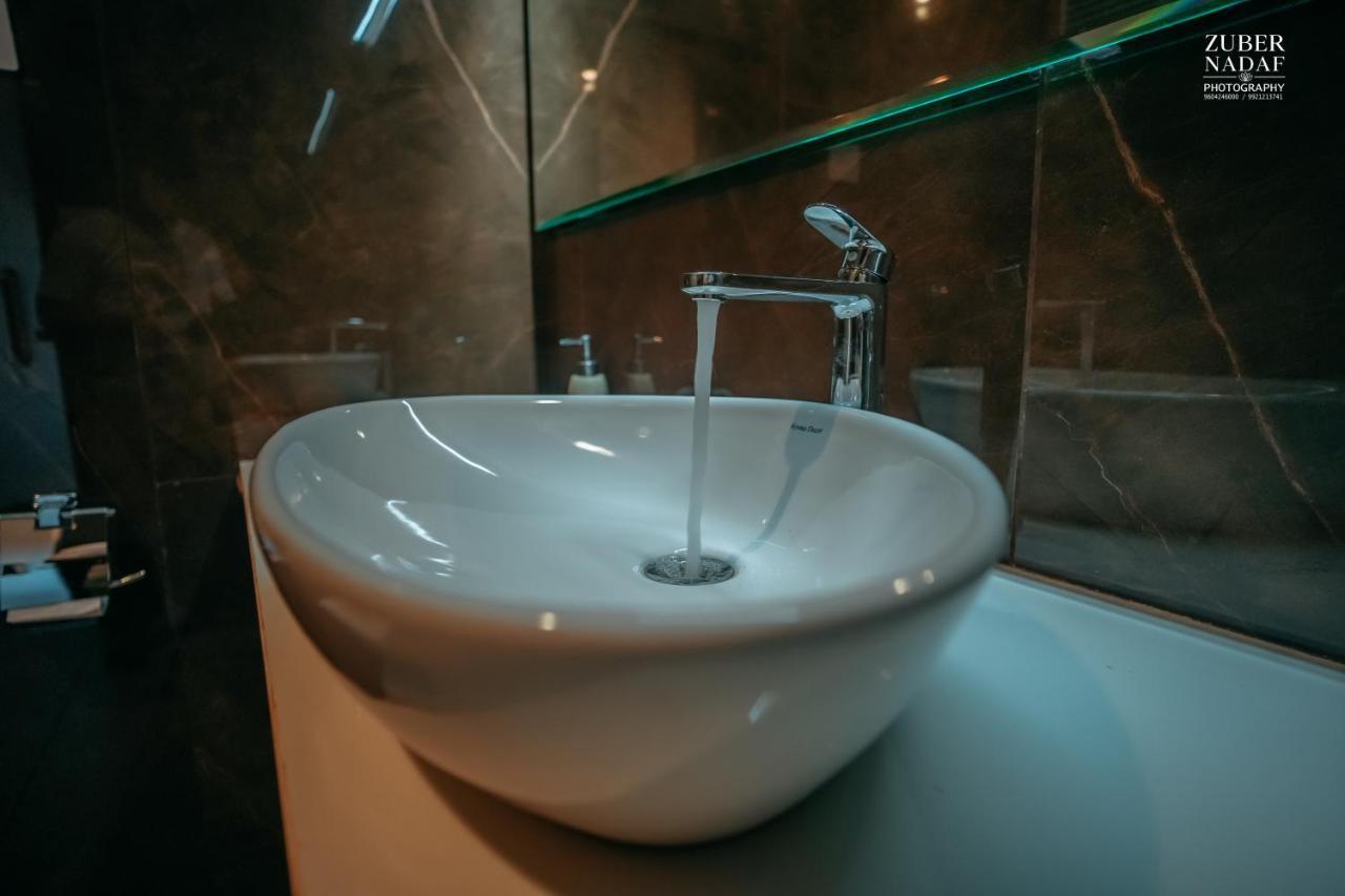 Kireina Wellness Resort Koynanagar Exteriör bild